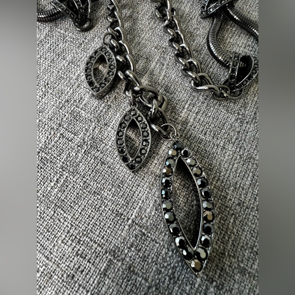 St. John Collection Swarovski Crystal Leaf Chain Belt - Picture 14 of 16